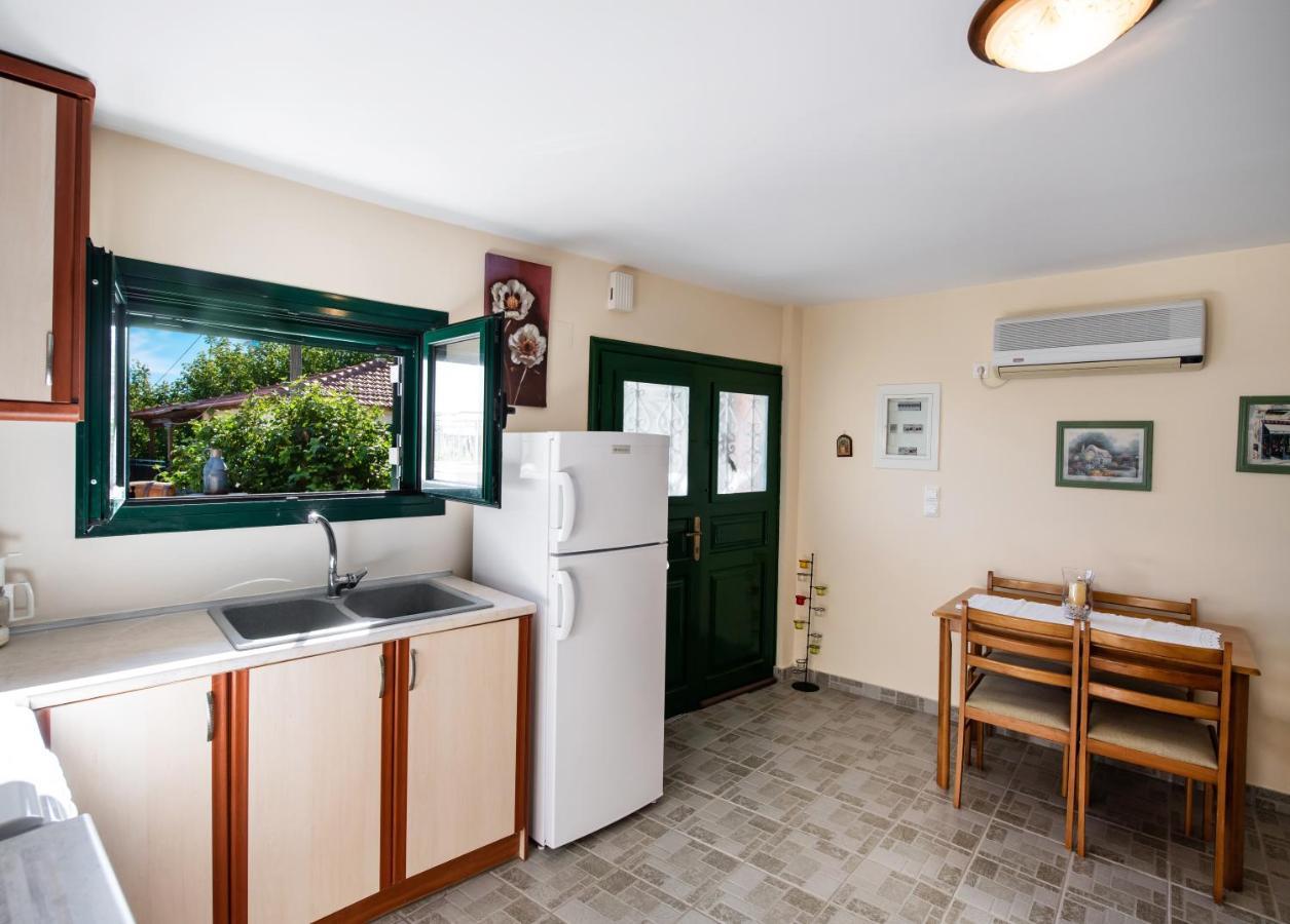 Villa Lefkada Sunset House à Kalamítsi Extérieur photo